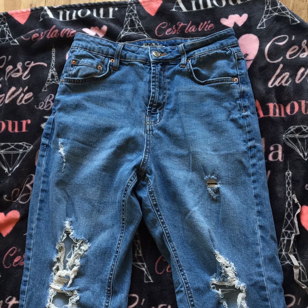 Ripped mom jeans